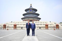 Trump: China Masih Berencana Beli Minyak dari Iran