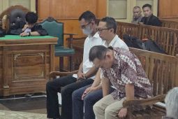 Tiga Terdakwa Suap Proyek Jalur Kereta DJKA Dituntut 6 Tahun Penjara