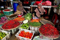 Harga Pangan: Cabai Rawit Rp74.150/kg, Telur Ayam Rp30.300/kg