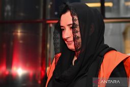 Fadia Arafiq Diduga Pakai Uang Korupsi untuk Beli Jam Tangan Mewah
