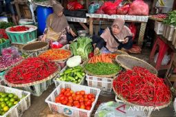PIHPS: Harga Cabai Rawit Rp57.650 per Kg, Telur Ayam Rp32.500 per Kg
