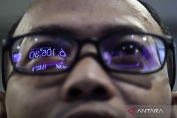 IHSG Dibuka Melemah, Investor Bersikap Wait and See Jelang Keputusan BI dan MSCI