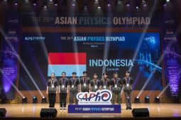 Indonesia Raih Dua Emas pada Olimpiade Fisika Asia di Korea Selatan