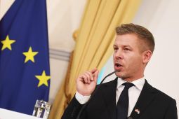 PM Magyar Tegaskan Hongaria Tidak Akan Kirim Senjata ke Ukraina