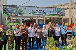 Kini Bikin SIM dan SKCK di Bekasi Bisa Bayar Pakai Sampah