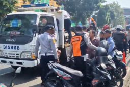 20 Kendaraan Ditindak dalam Operasi Parkir Liar di Kawasan Jatinegara