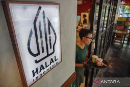 Kemenpar Perluas Sertifikasi Halal untuk Perkuat Wisata Ramah Muslim