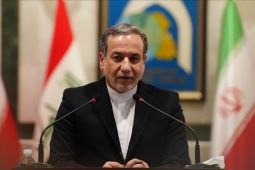 Menlu Iran: Perundingan Damai dengan AS Tak Dimulai Jika Ancaman Berlanjut