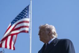 Trump Klaim Apple dan Intel Capai Kesepakatan Produksi Chip di AS