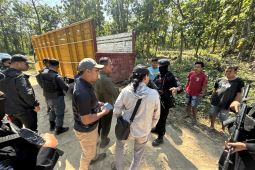 Kemenhut Gagalkan Pembukaan Lahan Ilegal di Hutan Pendidikan UGM Ngawi