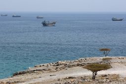Aktivitas Kapal di Selat Hormuz Meningkat di Tengah Ketegangan Iran–AS
