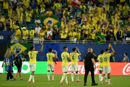Brasil Hantam Skotlandia 3-0, Selecao Jadi Juara Grup C