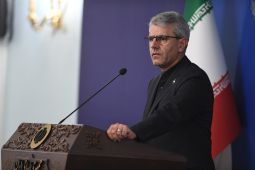 Iran Minta AS Hentikan Tafsir yang Bertentangan dengan MoU Perdamaian