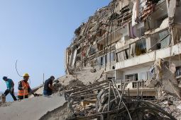 Curah Hujan Dinilai Persulit Penyelamatan Pasca Gempa Venezuela