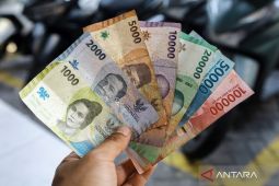 Rupiah Melemah ke Angka Rp17.995 per Dolar AS pada Kamis Sore