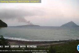 Gunung Anak Krakatau Masih Siaga, Warga Diminta Tetap Waspada