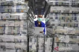 Rupiah Melemah ke Angka Rp18.066 per Dolar AS pada Kamis Pagi