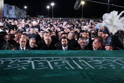 Pemakaman Ali Khamenei Berlanjut di Irak, Disambut Upacara Resmi di Najaf