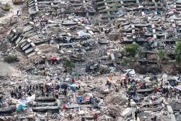 Korban Tewas Akibat Gempa Venezuela Kini Mencapai 3.889 Orang
