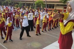 Mendikdasmen Sampaikan 3 Pesan kepada Siswa Saat MPLS di SD Srengseng Sawah 15