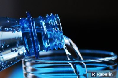 Paris Fashion Week sajikan air minum seharga Rp3 juta perbotolnya