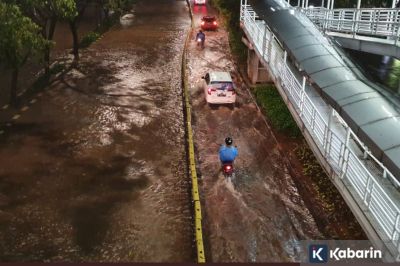 Tiga Rute Transjakarta Dialihkan Akibat Banjir pada Senin Pagi