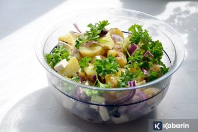 Resep Salad Kentang Kesukaan Jennifer Lopez, Cocok saat Musim Panas