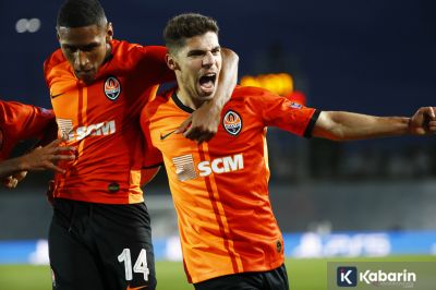 Fiorentina Pinjam Manor Solomon dari Tottenham, Tinggal Tunggu Tes Medis