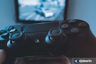 Mau Beli PS4 di 2026? Kenali Bedanya PS4 HEN dan Original dari Sony