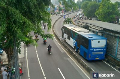 Transjakarta Tunda Kenaikan Tarif untuk Menjaga Daya Beli Masyarakat