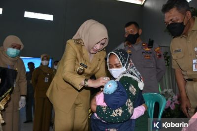 KPK Akan Umumkan Status Hukum Bupati Pekalongan Fadia Arafiq Hari Ini