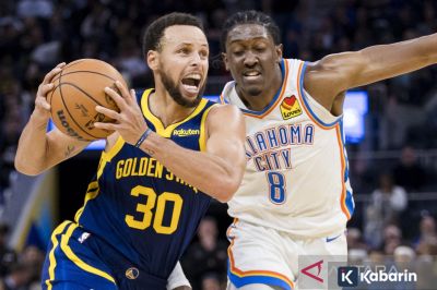 Stephen Curry dipastikan menepi sepekan akibat cedera quadriceps