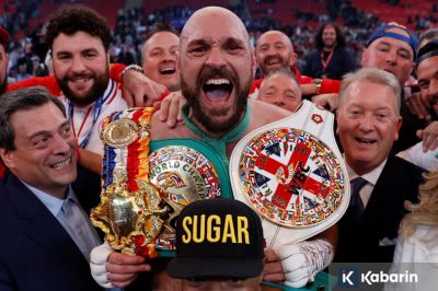 Tyson Fury Siap Kembali Adu Tanding Lawan Makhmudov April Ini