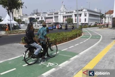 6 Tips Aman saat Bersepeda di Jalan Raya