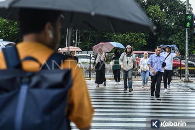 BMKG prediksi sebagian Jakarta akan turun hujan pada Jumat sore