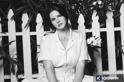 Lana Del Rey Ajak Suami Jadi Penulis di Single Terbarunya