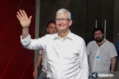 Tim Cook diyakini akan tetap jadi CEO Apple hingga 2026