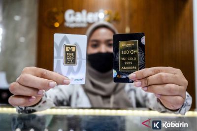 Harga Emas Tiga Merek di Pegadaian Serentak Turun Kamis Pagi Ini