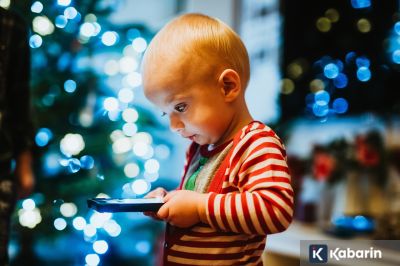 Studi sebut penggunaan ponsel yang terlalu cepat bisa ganggu kesehatan anak