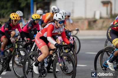 Ayustina bangkit dengan meraih emas untuk balap sepada road race ITT