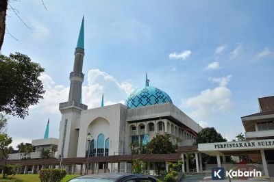 Bolehkah Arisan Digelar di Masjid? Ini Penjelasan Hukumnya dalam Islam