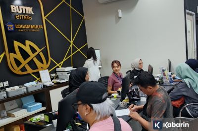 Harga Emas Antam Hari Ini Stabil Rp2,850 Juta/gram, Buyback Turun Rp17.000