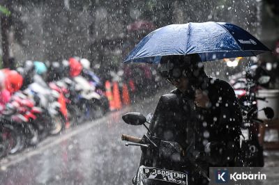 Sebagian Besar Wilayah Jakarta Diprediksi Turun Hujan Kamis Sore