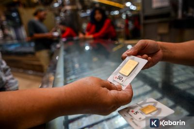 Harga emas Antam pekan ini naik tipis jadi Rp2,415 juta per gram