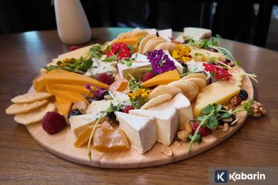 Menggabungkan keju dan makanan manis ternyata gak lazim di Eropa