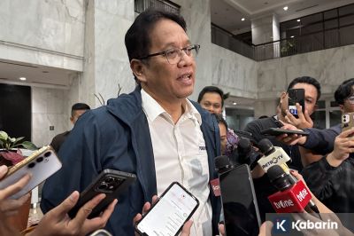 Importir pakaian dan tas bekas ilegal akan dikenakan denda