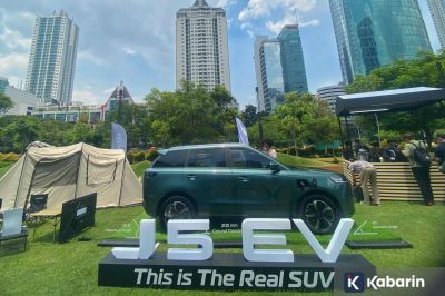 Jaecoo J5 EV dibanderol seharga Rp249 juta hingga Rp299 juta