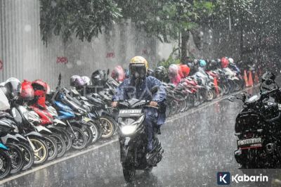 Mayoritas Jakarta diprediksi akan turun hujan pada Kamis siang
