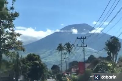 Gunung Dempo Erupsi, Kolom Abu Capai 3,5 Kilometer