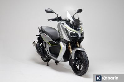 QJMotor Fort 250 Adventure CBS: Skutik adventure modern berharga Rp46 juta